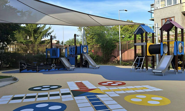 Platsgjutet fallskyddsgummi